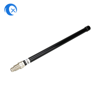 Antenne Lora imperméable à l'eau 868MHz-915MHz Antenne Omni en fibre de verre à gain élevé avec N connecteur féminin