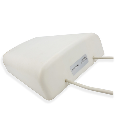 5g MIMO monté sur un mur intérieur Panneau de direction Antenne de base Antenne à haut gain et fil