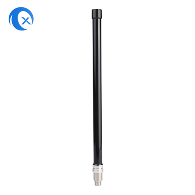 Antenne Lora imperméable à l'eau 868MHz-915MHz Antenne Omni en fibre de verre à gain élevé avec N connecteur féminin