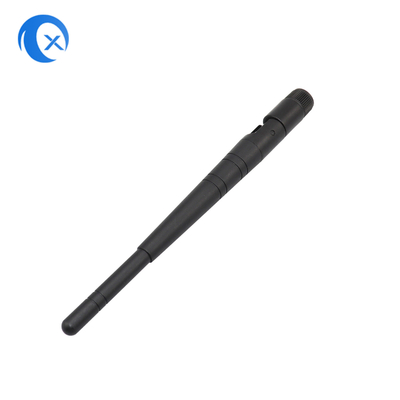 L'antenne portable du canard de caoutchouc fonctionne de 2,4 GHz à 2,5 GHz L'antenne avec un connecteur masculin SMA RP à gain nominal de 3 dBi