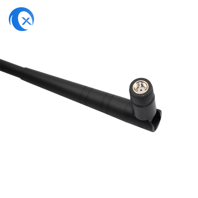 L'antenne portable du canard de caoutchouc fonctionne de 2,4 GHz à 2,5 GHz L'antenne avec un connecteur masculin SMA RP à gain nominal de 3 dBi