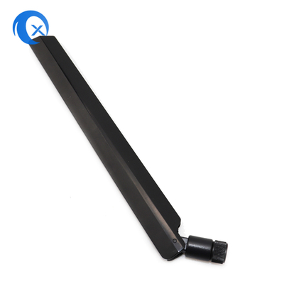4G à gain élevé 5dBi LTE antenne omnidirectionnelle 700-2700MHz Full Band Antenne couteau avec connecteur Rpsma pivotant