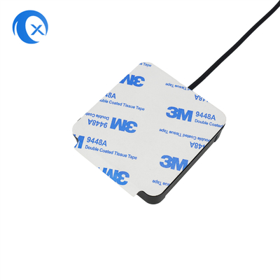 Montage magnétique L1/L2/L5 Antenne multi-GNSS à gain élevé 38 dBi avec connecteur mâle SMA