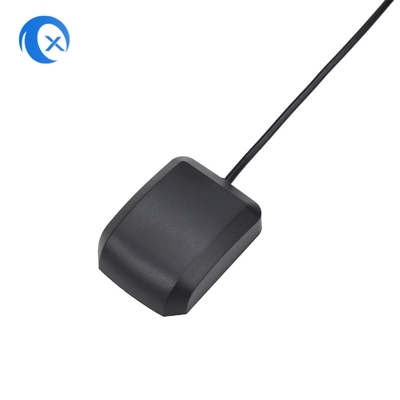 Radio montée sur la voiture à gain élevé 22DBi GPS Antenne de voiture pour stéréo de voiture avec connecteur Fakra C