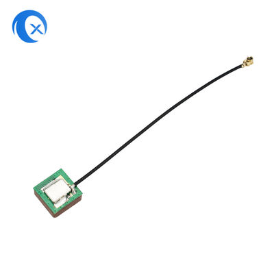 Antenne active incorporée à gain élevé de GPS de correction de navigation de voiture
