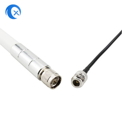 antenne omnidirectionnelle 5dBi de LoRaWAN de la fibre de verre 868MHz pour le mineur de point névralgique d'hélium