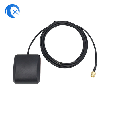 Gain élevé 27 dBi 1575.42 MHz Véhicule extérieur imperméable à l'eau GPS actif Antenne 3-5VDC Magnétique Gnss Antenne SMA Male Connect